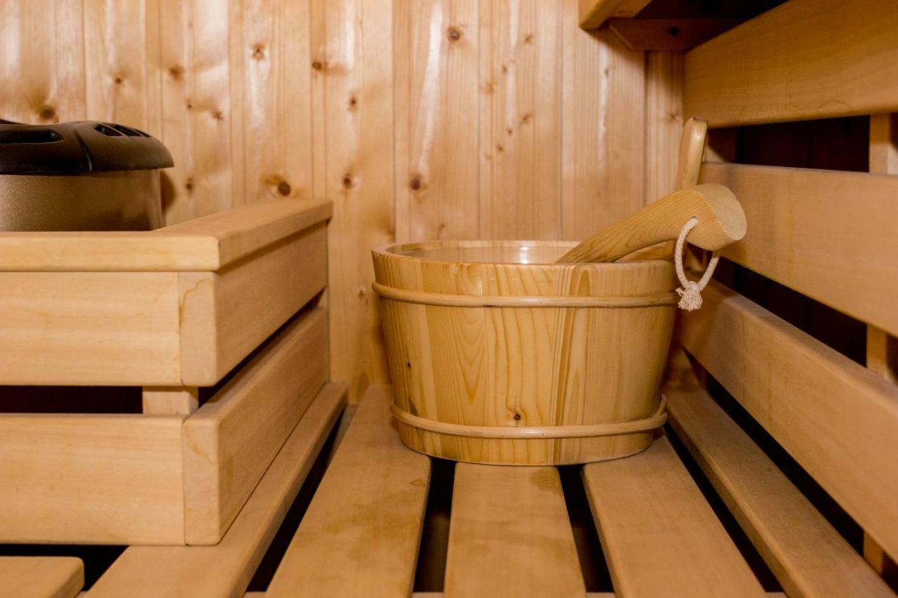 Sauna Luxurious Apartment Krasków Εξωτερικό φωτογραφία
